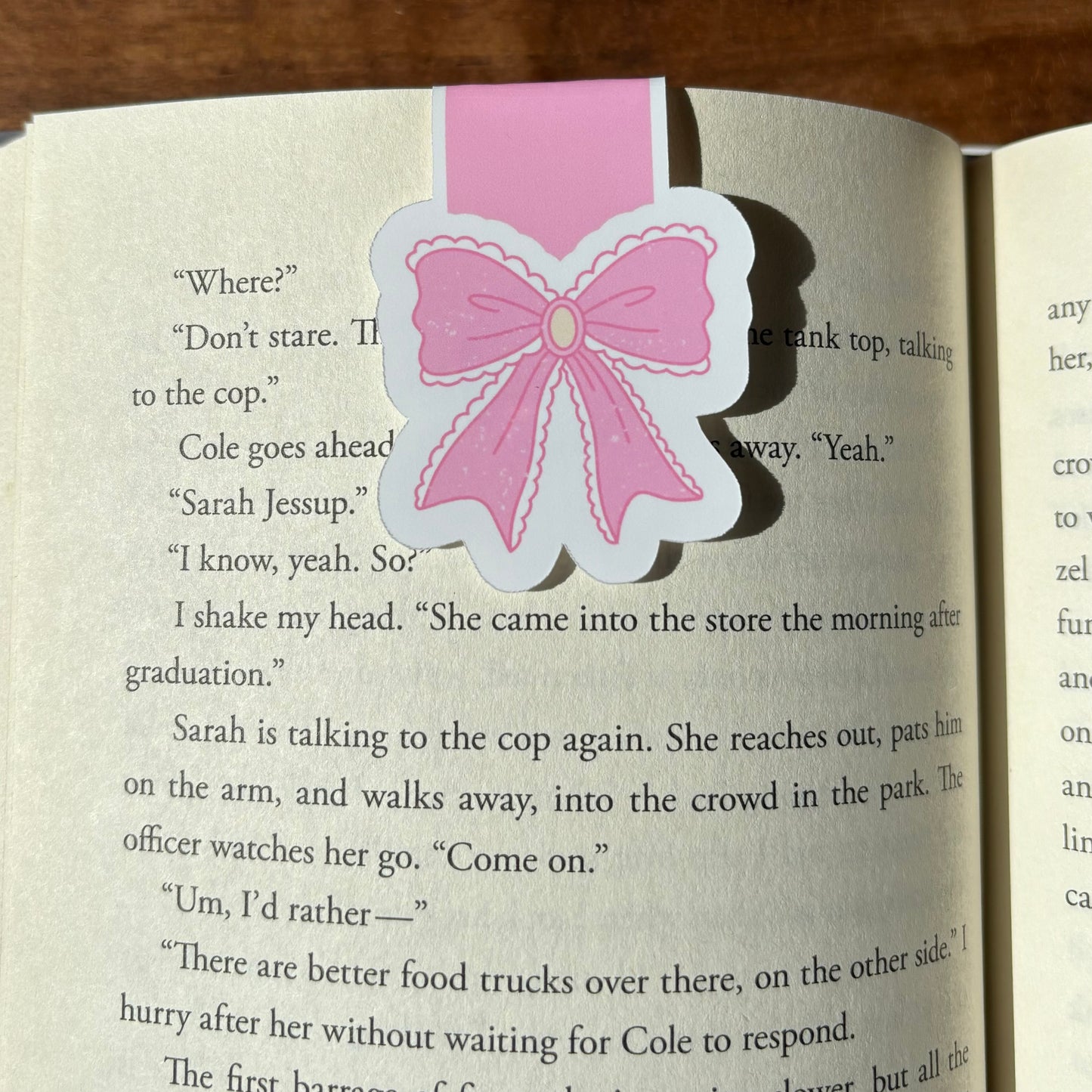 Coquette Bow Magnetic Bookmark