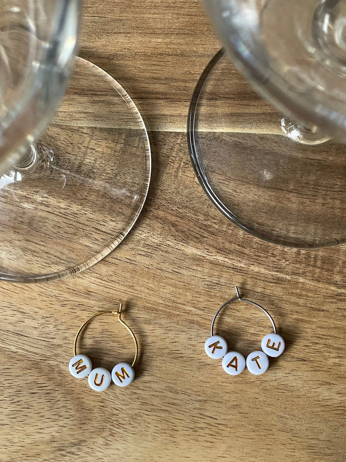 White with Gold Letters Personalise Individual Silver or Gold Wine Glass Charm Rings with Letter Beads