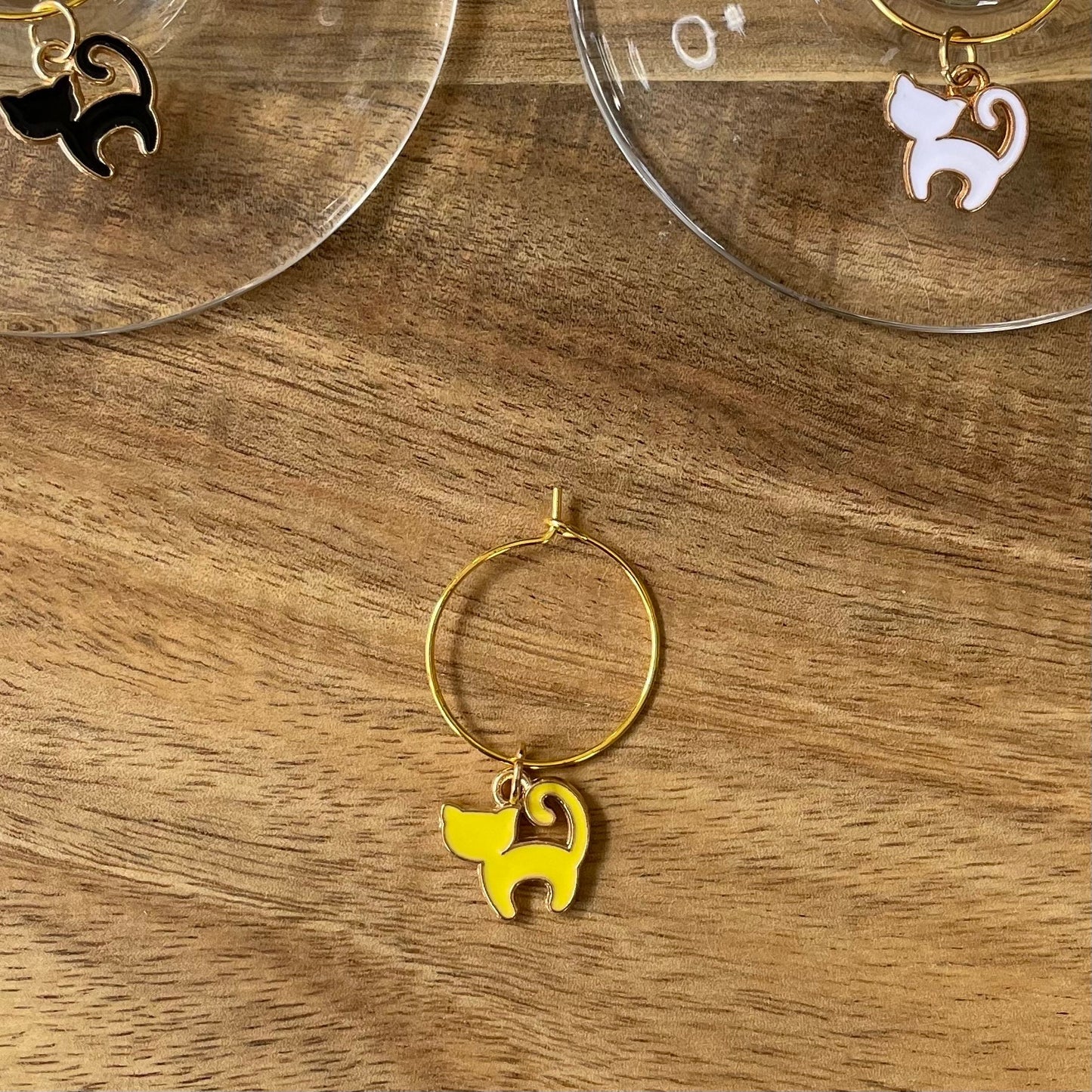Individual Gold Cat 20mm Wine Glass Charm Rings