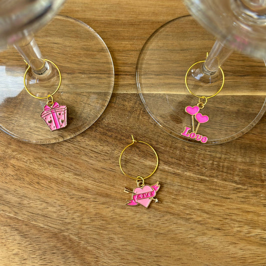 Love Themed Gold 20mm Wine Glass Charm Rings