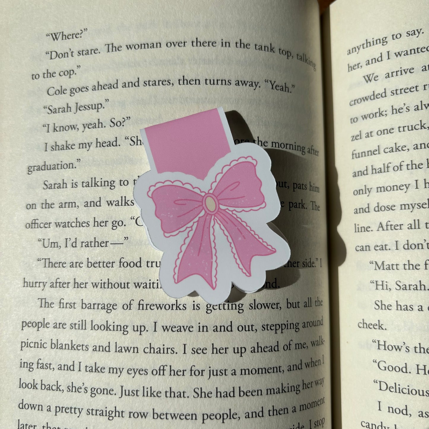 Coquette Bow Magnetic Bookmark