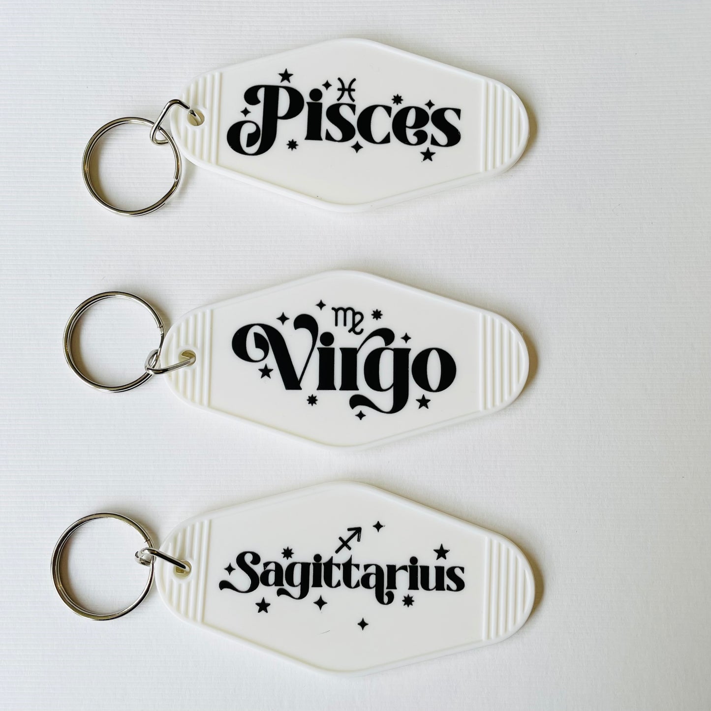 Hotel / Motel Retro Keychain with UV DTF images - Star Signs