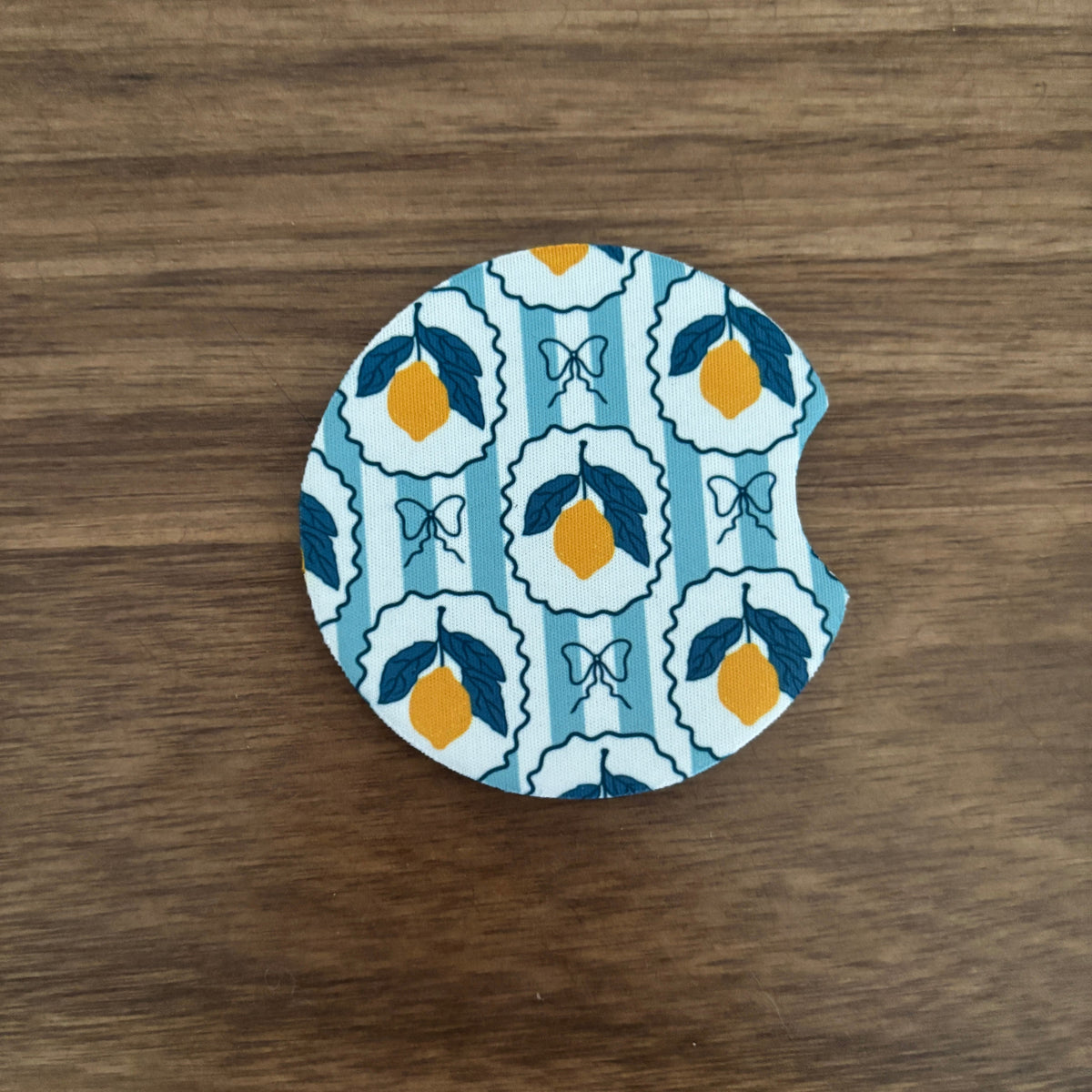 Car Coaster with Lemonds on Striped Blue background with bows