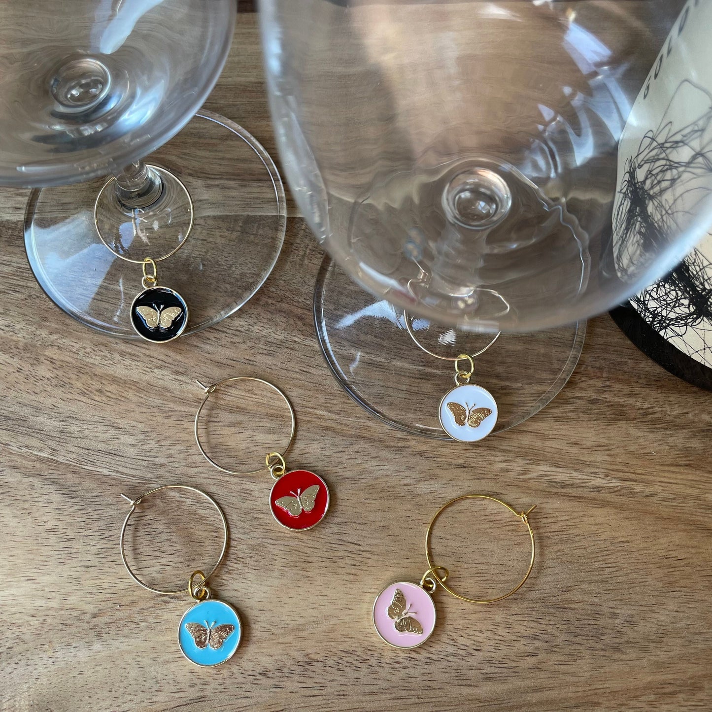Butterfly Gold 25mm Wine Glass Charm Rings with Enamel Gold Charms