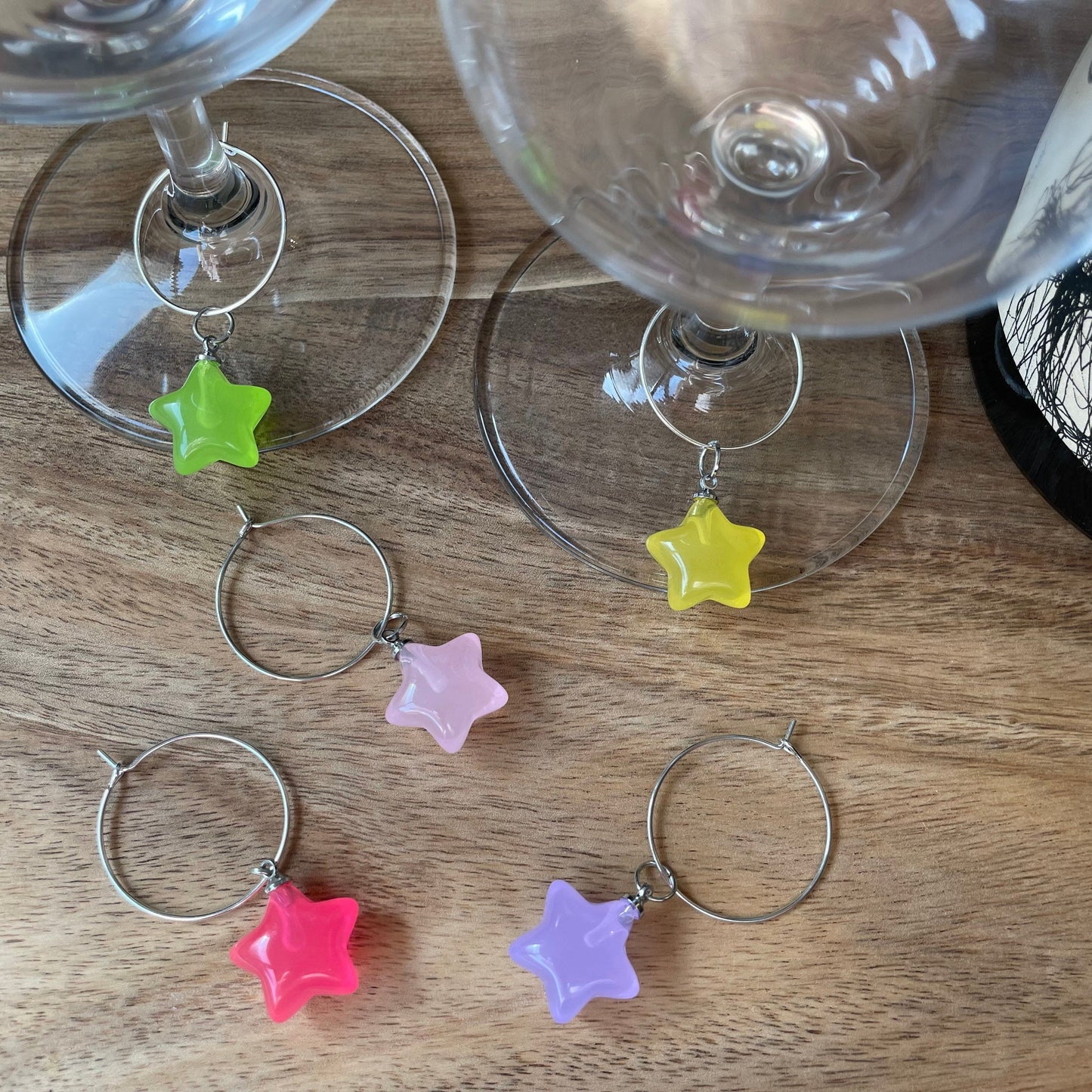 Resin Star Silver 25mm Wine Glass Charm Rings with Resin Charms