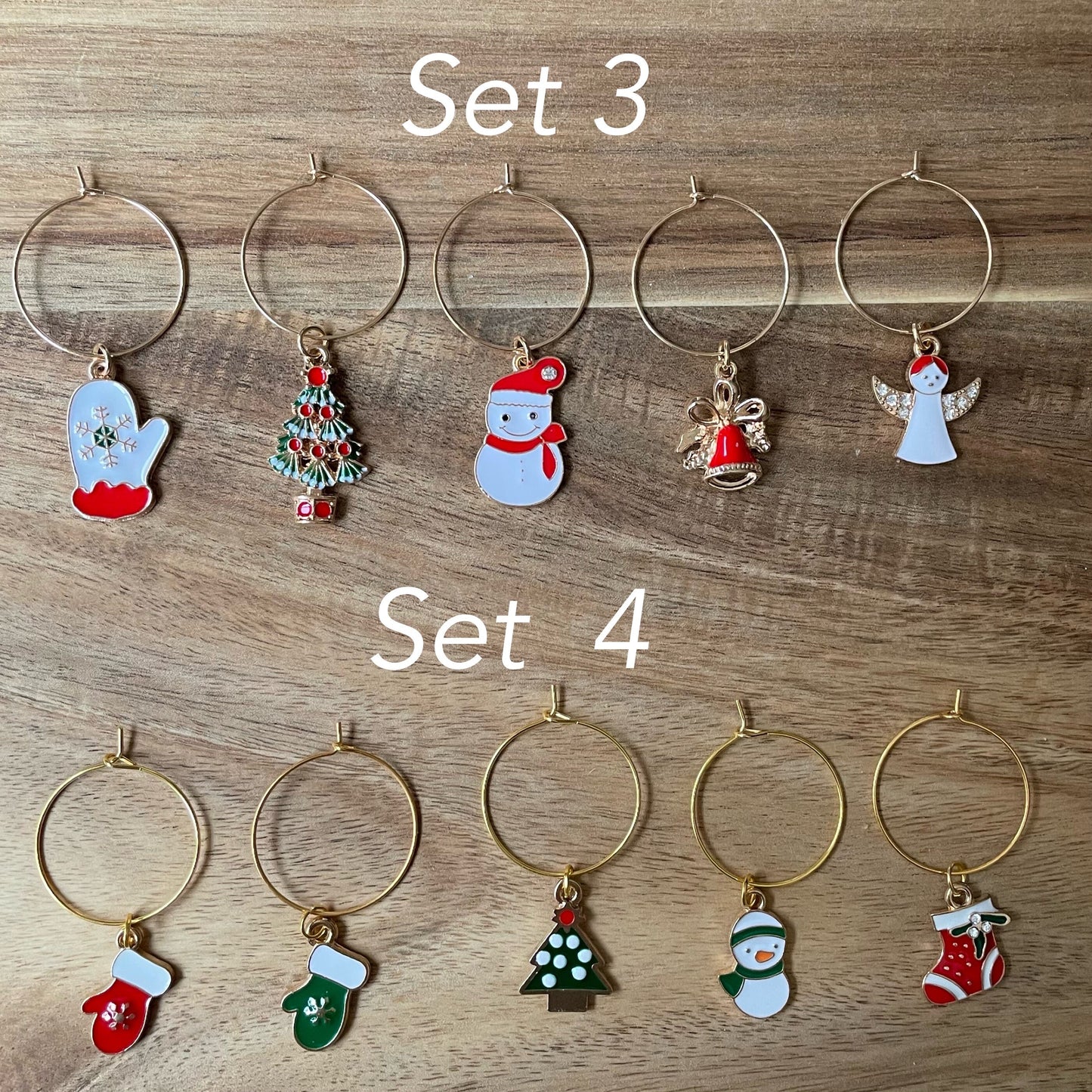 Christmas Gold 25mm Wine Glass Charm Rings with Enamel Gold Charms