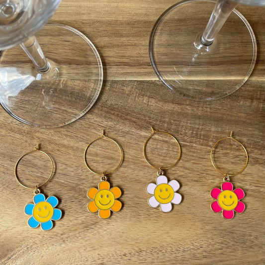 Flower Happy Face Gold 25mm Wine Glass Charm Rings Set with Enamel Gold Charms